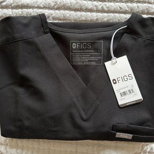 *New With Tags* Men's Large FIGS Black Scrub Top